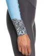 Mujer con neopreno con cremallera en el pecho Roxy Swell Series 5/4/3mm Jet Boy Blue manga derecha