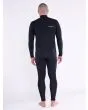 Hombre con Traje de Neopreno Volcom Modulator 4/3mm con cremallera en el pecho negro posterior