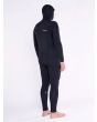 Hombre con Traje de Neopreno con capucha y cremallera en el pecho Volcom Modulator 5/4/3mm negro espalda