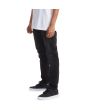 Hombre con Pantalón Vaquero de corte ajustado DC Shoes Worker Slim Denim negro lavado izquierda