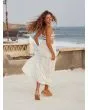 Mujer con Vestido largo y fluido Roxy Hot Tropics Blanco lifestyle derecha