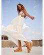 Mujer con Vestido largo y fluido Roxy Hot Tropics Blanco lifestyle izquierda
