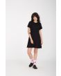 Mujer con Vestido corto Volcom Surfpunk Negro frontal
