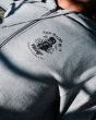 Serigrafía pecho de sudadera con capucha y cremallera Volcom Catastrophy Grey Heather