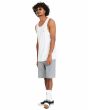 Hombre con camiseta sin mangas Volcom Stone Blanks Blanca corte clásico