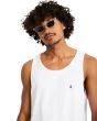 Hombre con camiseta sin mangas Volcom Stone Blanks Blanca bordado logo pecho
