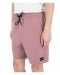 Hombre con pantalón corto sumergible Hurley Phantom Zuma II Volley 18'' Rosa lateral