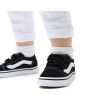 Bebé con Zapatillas Vans Old Skool V en color negro para niños de 1 a 4 años 