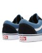 Zapatillas de Skate Vans Old Skool en color azul marino con suela de goma blanca posterior