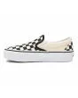 Zapatillas Vans de plataforma Classic Slip-On con estampado checkerboard izquierda