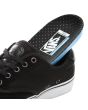 Zapatillas Vans Chima Ferguson Pro en color negro con suela blanca plantilla