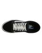 Zapatillas Vans Old Skool Lite negras con banda lateral y suela blanca superior