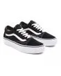 Zapatillas con plataforma Vans Old Skool en color negro y banda lateral sidestripe blanca