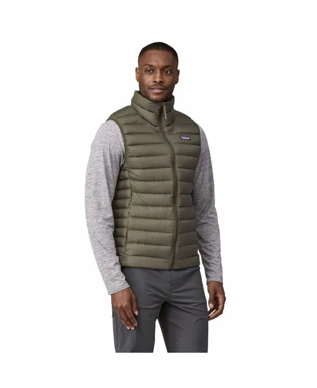 Hombre con chaleco acolchado impermeable Patagonia Down Sweater Vest Verde Pino