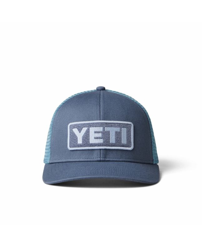 Gorra de malla Yeti Logo Badge Trucker Hat azul