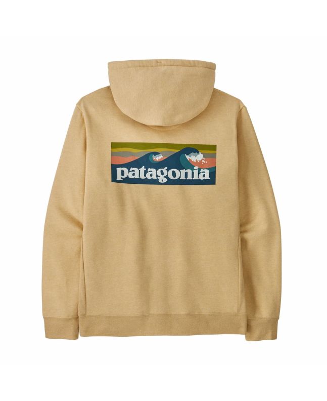 Sudadera con capucha Patagonia Boardshort Logo Uprisal Hoody unisex en color amarillo Beeswax Tan, vista trasera con gráfico surf y logo