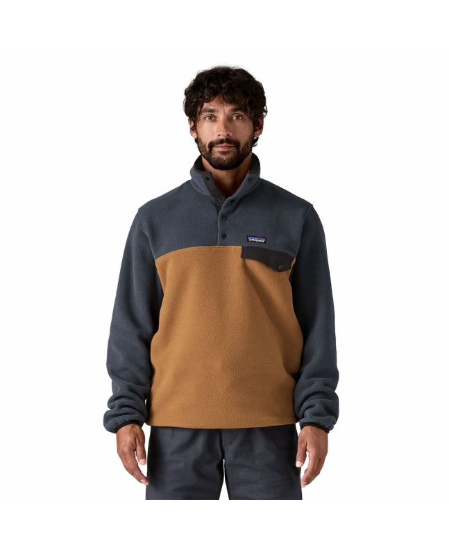 Hombre con Forro polar Patagonia Lightweight Synchilla Snap-T Marrón