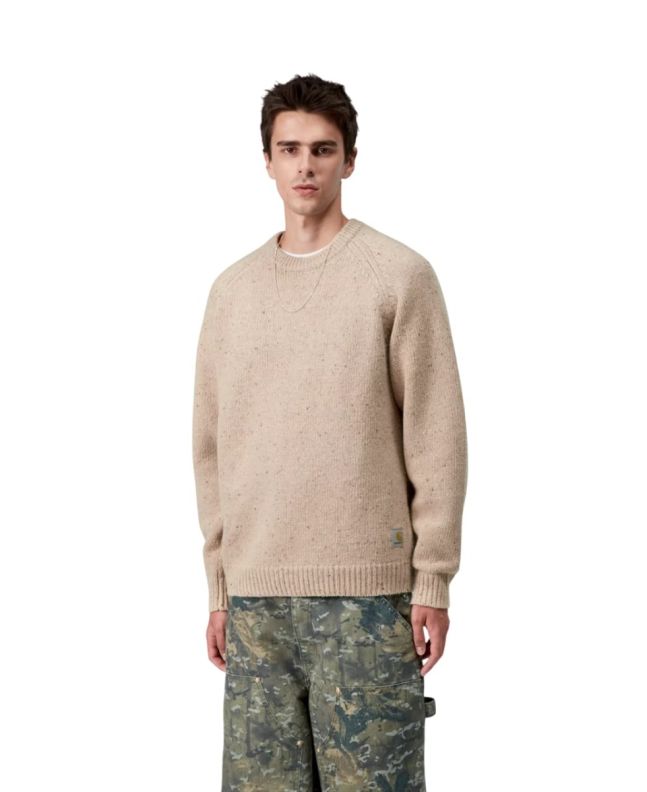 Hombre con suéter de lana Carhartt WIP Anglistic Sweater Speckled Fleur de Sel
