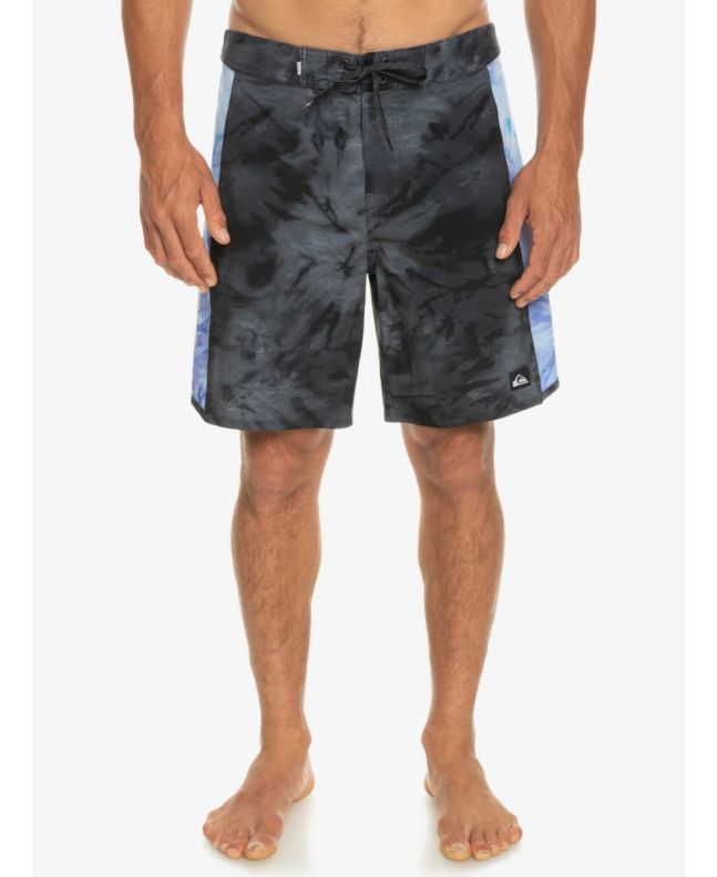Hombre con Bañador Boardshort Quiksilver Surfsilk Arch 18" Negro