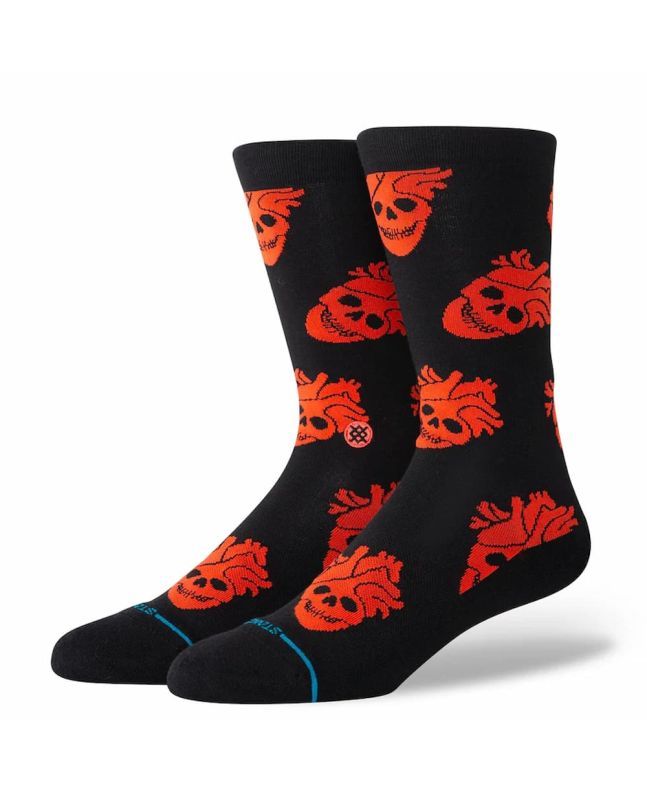 Calcetines Stance Fallin In Skull Crew en color negro con calaveras rojas, diseño exclusivo en colaboración con StrangeLove