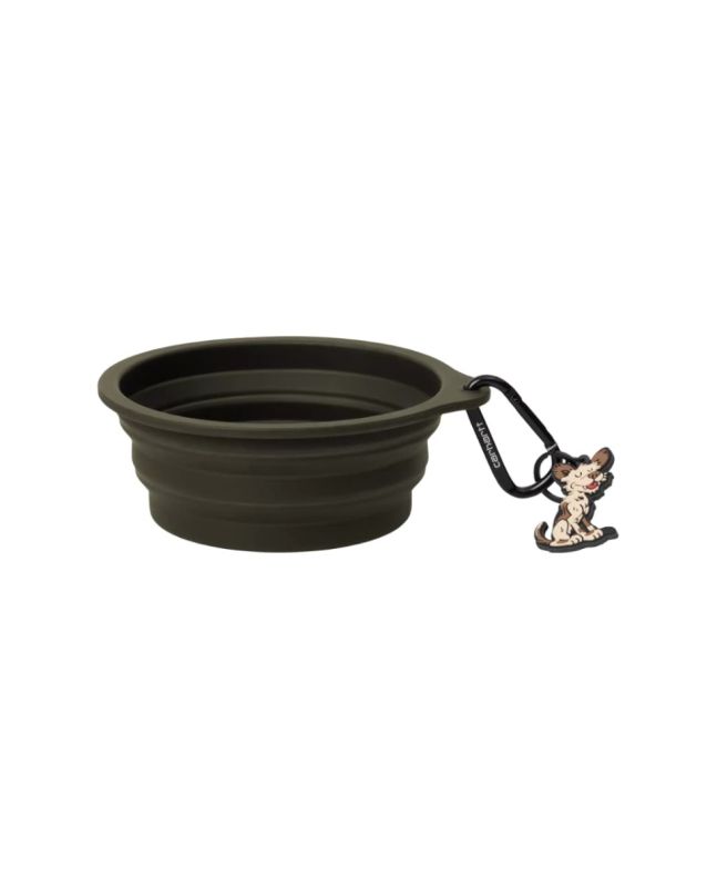 Bebedero portátil para perro Carhartt WIP Wild Dog Foldable Bowl Verde con mosquetón