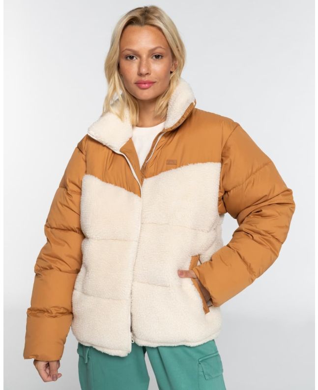 Mujer con Cazadora acolchada Billabong January Sherpa Camel 