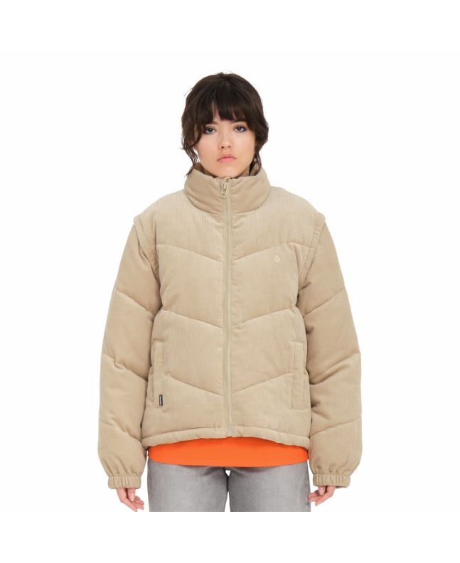 Mujer con chaqueta corta de pana acolchada convertible en chaleco Volcom Cord'N Puff Khaki