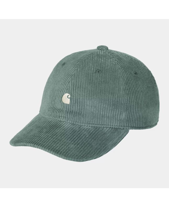 Gorra de pana Carhartt WIP Harlem Cap en color verde Silver Pine con logo bordado blanco cera Unisex