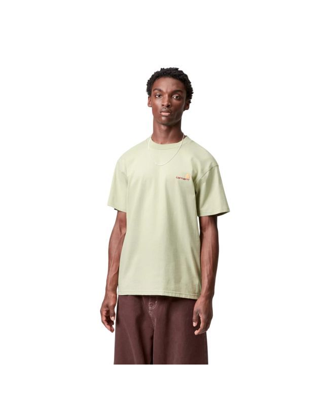 Hombre con Camiseta de manga corta Carhartt WIP American Script verde oliva claro