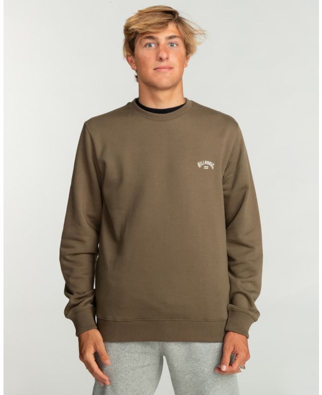 Hombre con sudadera Billabong Arch marrón