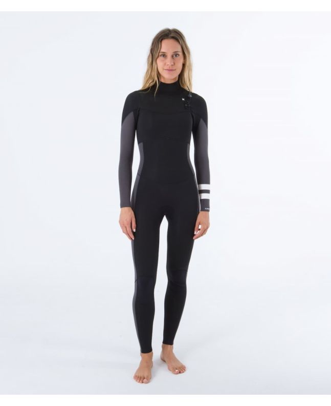 Mujer con traje de surf con cremallera en el pecho Hurley Advant Women 3/2mm Fullsuit negro