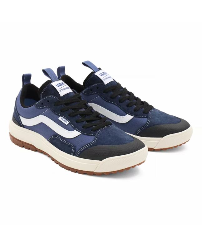 Zapatillas Vans UltraRange EXO MTE-1 en color azul marino con banda lateral blanca