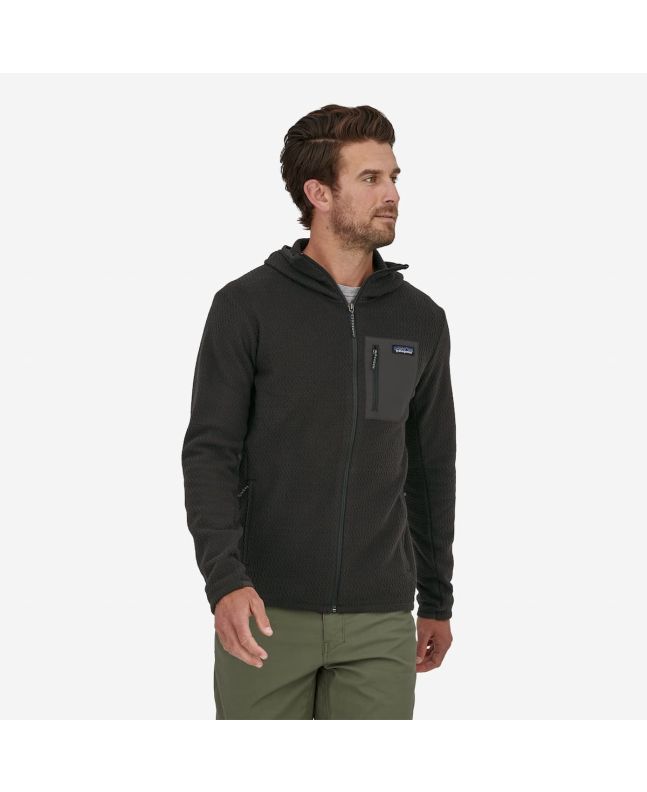 Hombre con Sudadera polar técnica de capucha y cremallera Patagonia M's R1 Air Negra