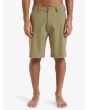 Hombre con bermudas sumergibles Quiksilver Union Amphibian 20'' Aloe