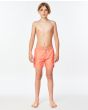 Niño con bañador Rip Curl Offset Volley Coral frontal 