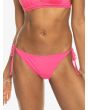 Mujer con Braguita de bikini con lazadas laterales Roxy Beach Classics Rosa