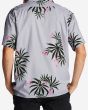 Hombre con Camisa de manga corta Billabong Sundays Vacay Purple Haze espalda