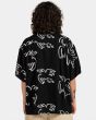 Hombre con Camisa surfera de manga corta Element Resort Birds negra posterior
