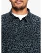 Hombre con camisa de manga corta Quiksilver Influenced Authentic negra animal print botones