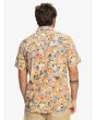 Hombre con Camisa surfera de manga corta Quiksilver Surfadelica Negro Floral espalda