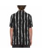 Hombre con Camisa de manga corta Volcom V Entertainment Hockey Dad Negra posterior