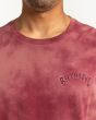 Hombre con camiseta de manga corta Billabong Arch Tie Dye Roja pecho