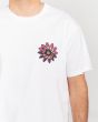 Hombre con camiseta de manga corta Billabong Hologram blanca detalle