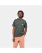 Hombre con camiseta de manga corta con bolsillo Carhartt WIP Pocket T-Shirt verde