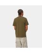 Hombre con camiseta de manga corta Carhartt WIP Script verde y morada posterior