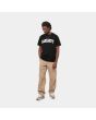 Hombre con Camiseta de manga corta Carhartt WIP University Negra con logo Blanco frontal