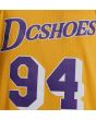 Hombre con camiseta de baloncesto DC Shoes Showtime Jersey Amarilla estampado