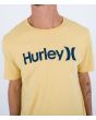 Hombre con Camiseta de manga corta Hurley Everyday One and Only Solid Amarilla logo