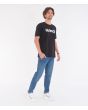 Hombre con camiseta de manga corta Hurley Everyday Washed One and Only Solid Negra derecha