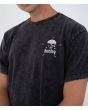 Hombre con camiseta de manga corta Hurley x Travis Barker Skull Island Negra Gráfico pecho de calavera y logo
